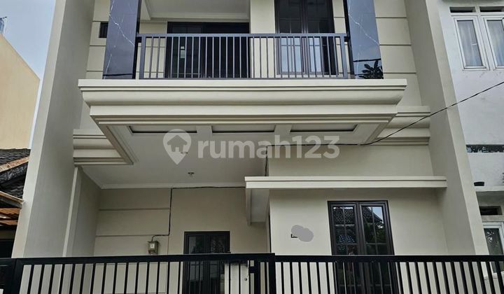 Rumah Baru Bagus 3+1 Kamar Tidur Di Bintaro@jaya