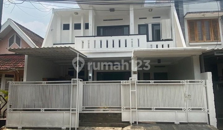  Rumah Bagus di Sek 5 Bintaro Jaya, Bintaro