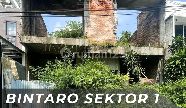 The Unfinished House Counting Land in Sector 1 Bintaro, South Jakarta The Unfinished House Counting Land in Sector 1 Bintaro, South Jakarta