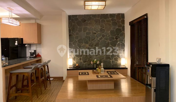 Dijual rumah murah 2 bidang tanah dengan luas total 469 m 2 berikut bangunan di Kota Adm. Jakarta Selatan Dijual rumah murah 2 bidang tanah dengan luas total 469 m 2 berikut bangunan di Kota Adm. Jakarta Selatan