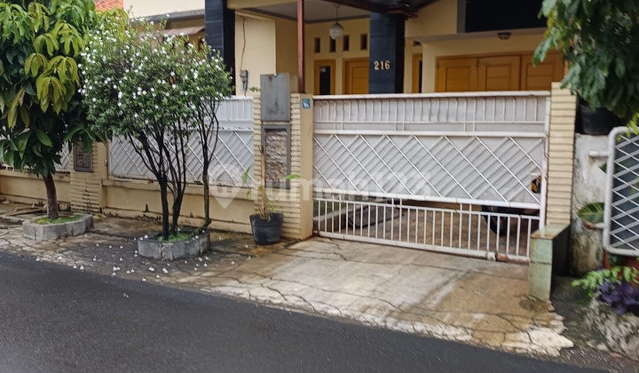 Rumah murah 2 lt di Jl Brama tama, Karang Tengah, Tangerang. Rumah murah 2 lt di Jl Brama tama, Karang Tengah, Tangerang.