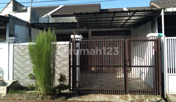 Rumah di Graha Kencana Batujajar, Strategis Nyaman Minimalis