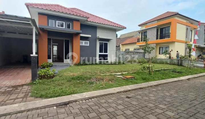 Rumah di Kota Baru Parahyangan, Siap Huni Area Tatar Jingganagara