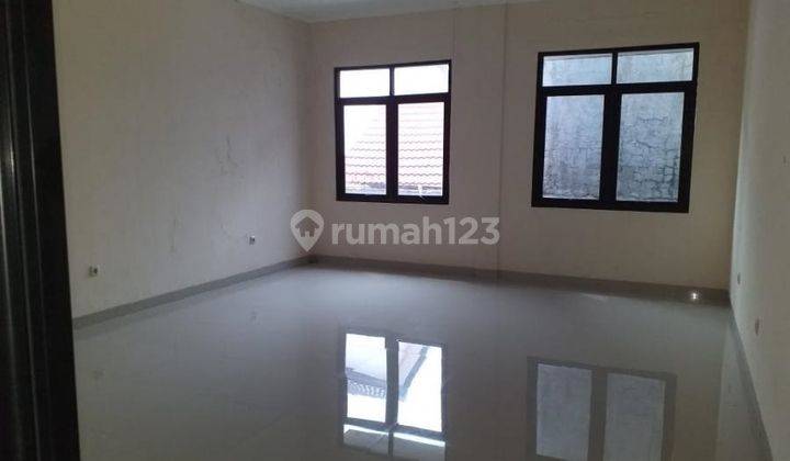 Dijual Ruko di Taman Kopo Indah 2, Bandung, 2 Lantai 8
