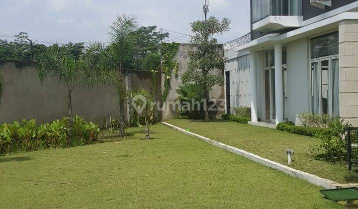 Rumah Strategis Harga Nego di Kota Baru Parahyangan 1