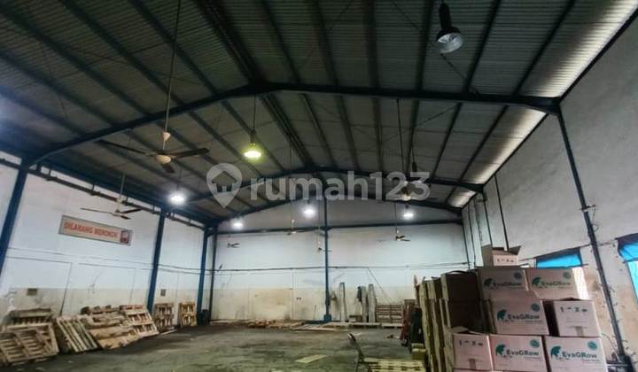 Gudang di Ngamprah, Aman dan Nyaman Dekat Fasilitas Umum Gudang di Ngamprah, Aman dan Nyaman Dekat Fasilitas Umum