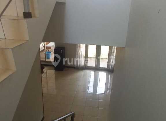 Rumah di Kota Baru Parahyangan, Bagus Luas Tatar Ratna Sasih 2