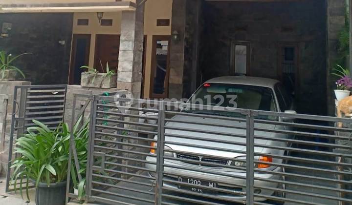 Rumah di Komplek Graha Padalarang, SHM Kondisi Bagus Siap Huni 2