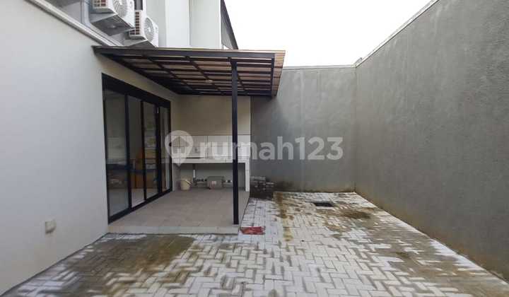 Rumah di Kota Baru Parahyangan, Bagus 2 Lantai Tatar Tarubhawana 2