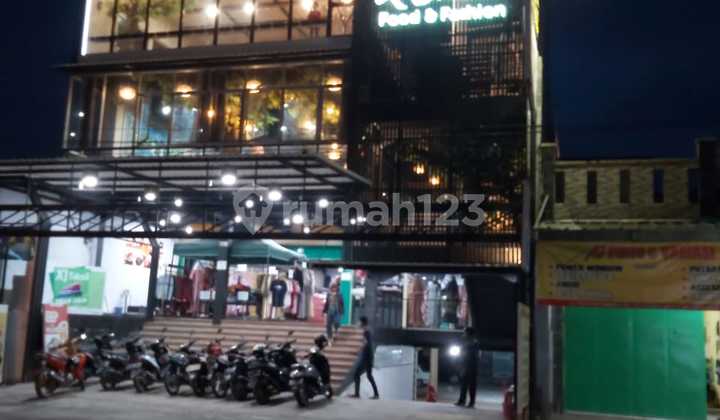 Ruko di Batununggal Bandung, 4 Lantai Mewah Strategis Siap Pakai Ruko di Batununggal Bandung, 4 Lantai Mewah Strategis Siap Pakai