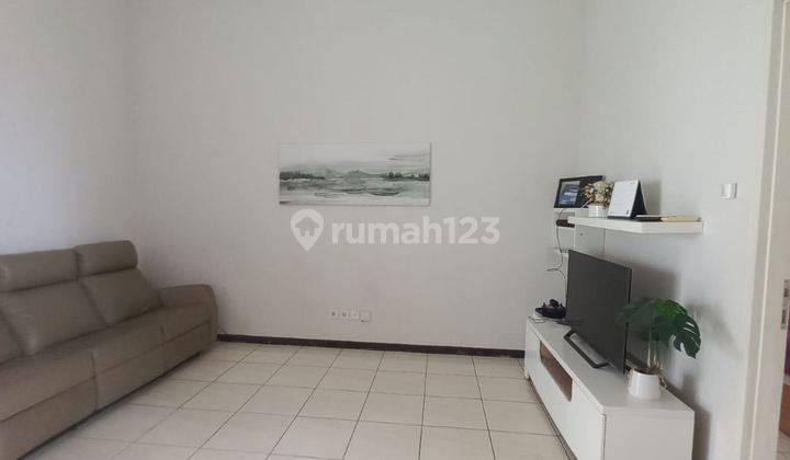 Rumah di Kota Baru Parahyangan, Furnished Strategis Siap Huni  2