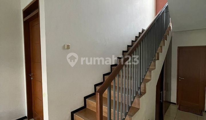 Rumah di Kota Baru Parahyangan, Nyaman Bagus Tatar Ratna Sasih 2