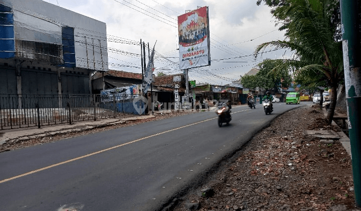 Ruko di Ciranjang Cianjur, Bekas Dealer Motor Posisi Strategis 2