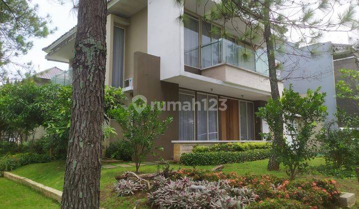 Rumah di Kota Baru Parahyangan, Modern Mewah Posisi Hook 1