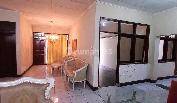 Rumah di Astanaanyar, Dekat Rumah Sakit Immanuel Masuk Komplek 1