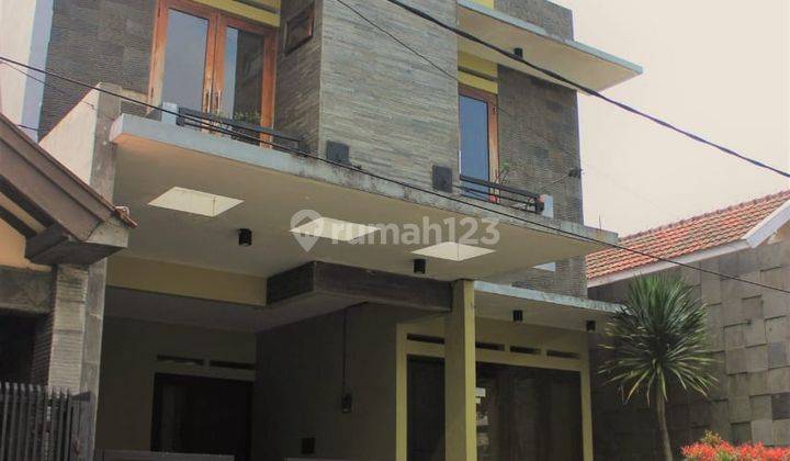 Rumah Siap Huni 3 Lantai, Dekat Metro Mall Jl Jupiter Barat 16 1