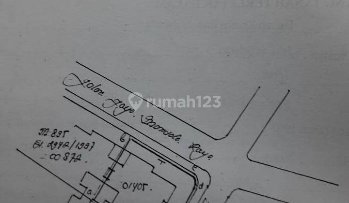 Rumah. Terawat Hook Jl. Jaya Mandala 4, Menteng, Area Patra Land 2