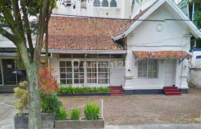 Rumah Lama di Area Bisnis Mainroad Jl Aceh, Dekat Balai Kota 1