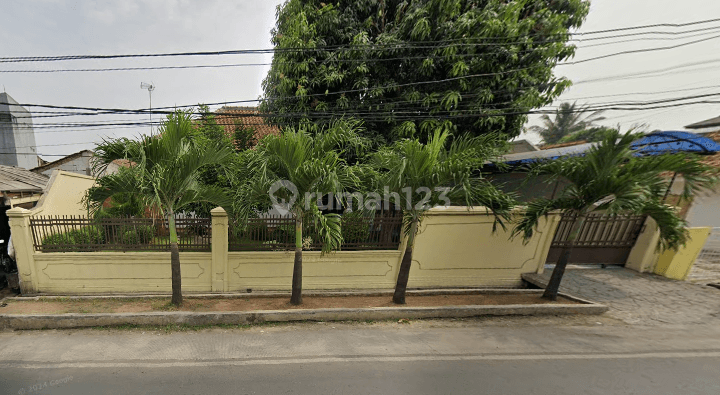 Rumah. Terawat Luas Tanah 780 m² Jalan Utama Purwakarta Wanayasa 1