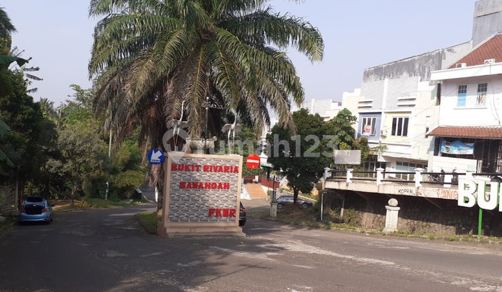 Rumah tingkat baru renov di Komplek Bukit Rivaria, Sawangan # 2