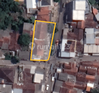 Tanah 444 m² strategis untuk usaha, simpang Jl. Kol. Ahmad Syam 2