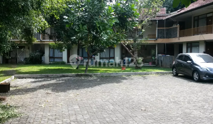 Rumah kost, hitung tanah 1.347 m² strategis mainroad Ciumbuleuit