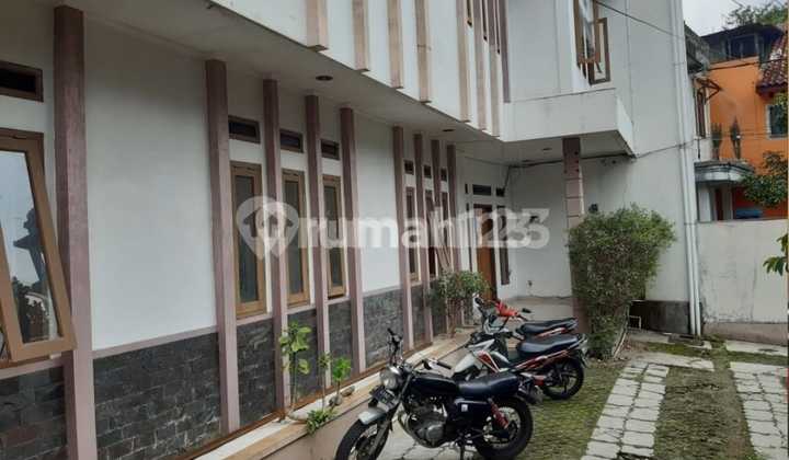 Rumah kost 21 + mandi, utara dkt kampus & kantor jl Dangdeur