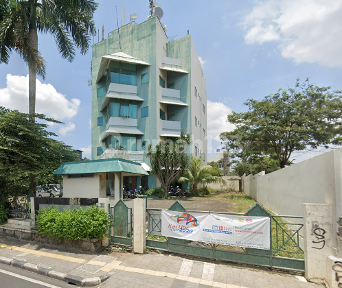 Gedung kantor 4½ lantai, lt 1010 m², jl. Panjang, Kebon Jeruk