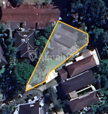 Serene & tranquil house, swimming pool, southern view on Hegarsari Street 3 2