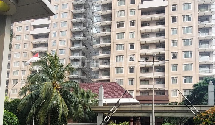 Apartemen Istana Sahid Sudirman, floor 2, size 180 hook, furnish 2