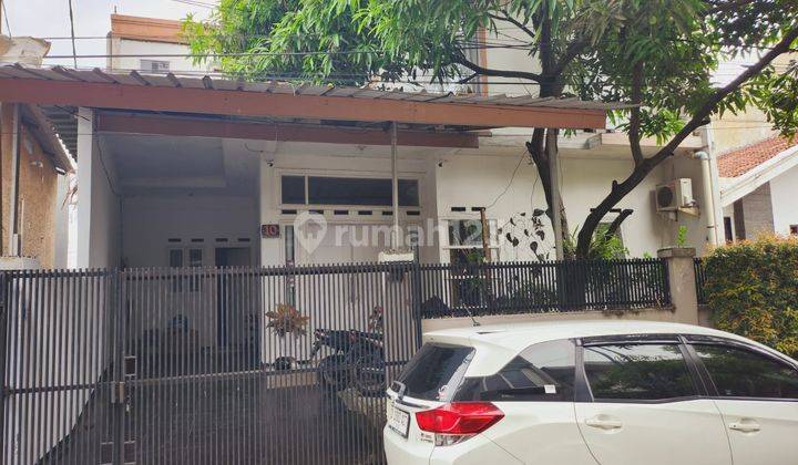 Rumah Siap Huni 2,5 Lantai Jl Kembar Timur, Dekat Sriwijaya 1