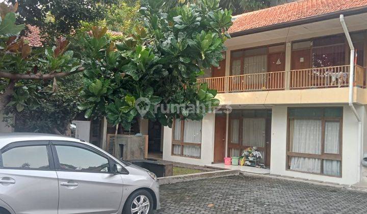 Rumah Induk Ada 26 Kost Mainroad Ciumbuleuit 1