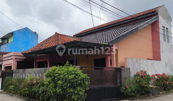 Rumah Hook Jl. Jati Menak Komplek Margaasih, Nanjung - Patrol #