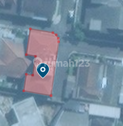 3-story house, hook, east, near Bubat main road, Situsari Street