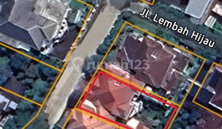 Rumah Modern, High Ceiling & Backyard Dekat Parahyangan Permai # 2