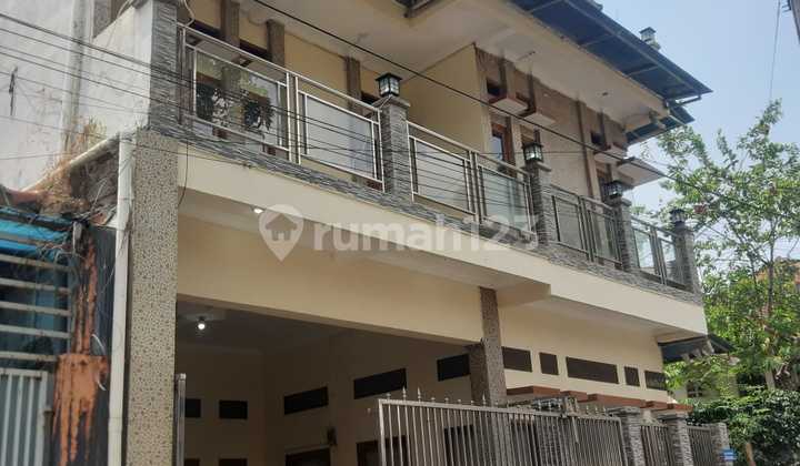 Rumah 3 Lantai, Ada 6 Kamat Tidur, Jl Kebon Kapas, Cicalengka #