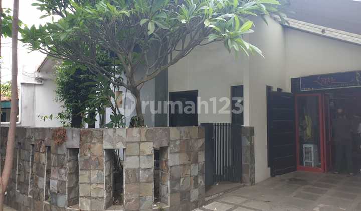 Rumah tanahnya 204 m², utara, dekat Raya Rancabolang jl. Mars 2