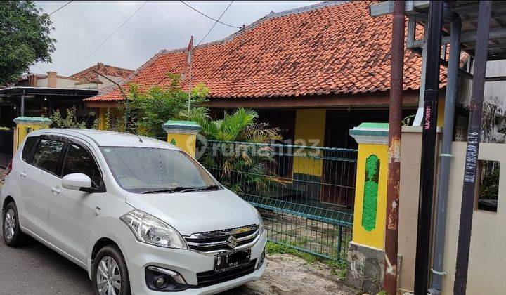 Rumah terawat 285 m² dekat SMP 2 Majalengka jl Komplek Neglasari 1