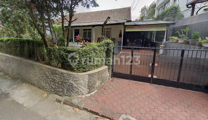 Rumah Terawat 741 M² di Bukit Dago Selatan, Sayap Dago Atas