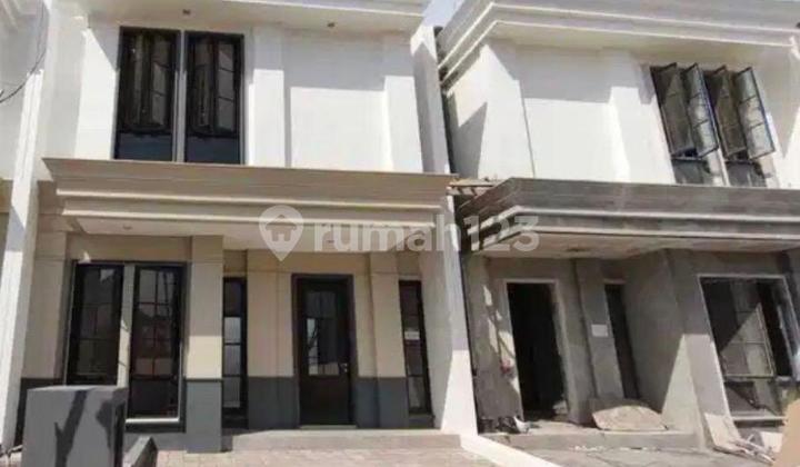 LEBIH MURAH dari Developer Rumah WHITE HOUSE di Dian Istana 2