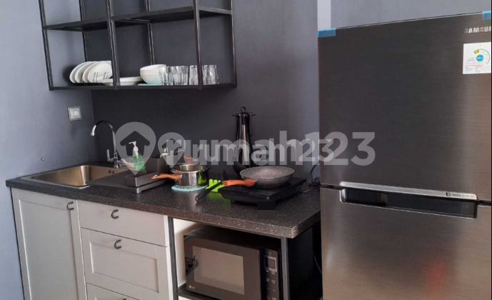 Spacious The LINDEN Apartment in Central Surabaya near Tunjungan Plaza Spacious The LINDEN Apartment in Central Surabaya near Tunjungan Plaza