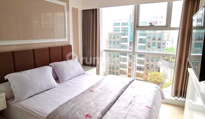 Luxury One Icon Residence Apartment at Tunjungan Plaza FURNISHED 2