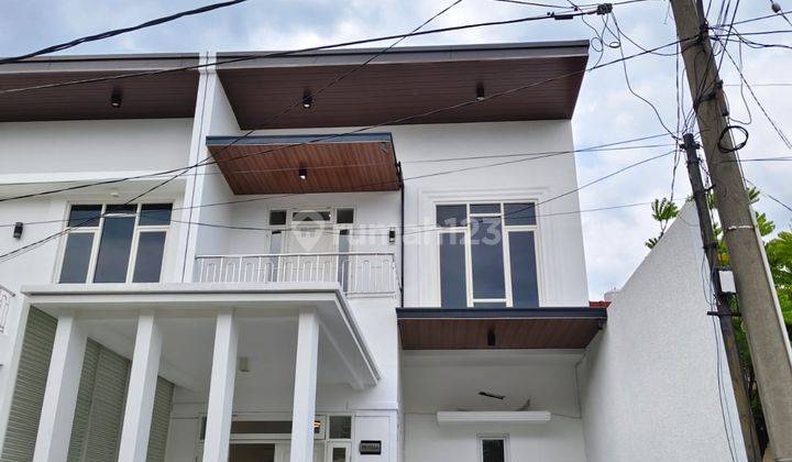 Dijual Rumah 2 Lantai Istimewa Sutorejo Prima Selatan, Surabaya 1