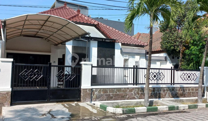 Disewakan rumah Luas di Baruk Utara, Pondok Nirwana Rungkut