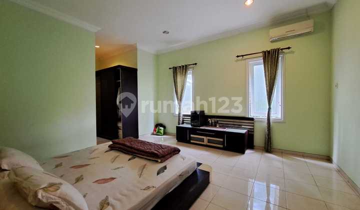 For Sale Fast Semi-Furnished Ready-to-Occupy House in Bukit Mas Tourism Area For Sale Fast Semi-Furnished Ready-to-Occupy House in Bukit Mas Tourism Area