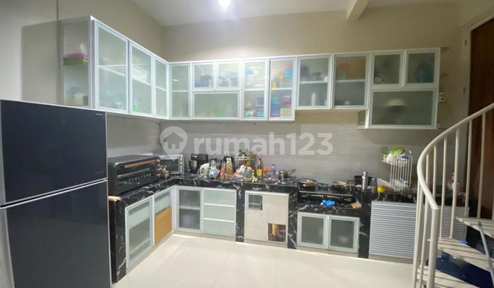 Rumah Semi Furnish di Pakuwon City Eascoast Park One Gate System 2