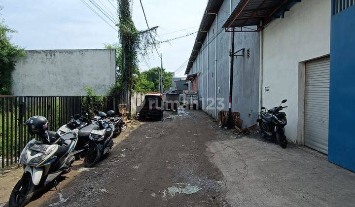 dijual cepat gudang gandeng 3 unit kedinding nego 2