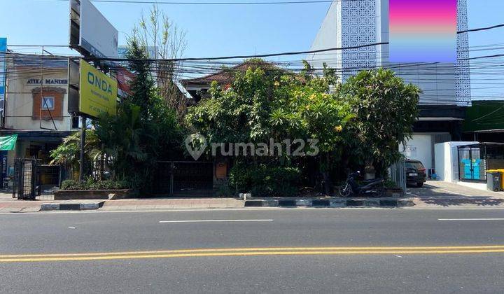 Rumah Klasik Di Gatot Subroto Dekat Bank Bca 1