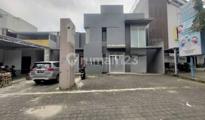 For Rent. Two-story shop house. The Icon BSD City. 1