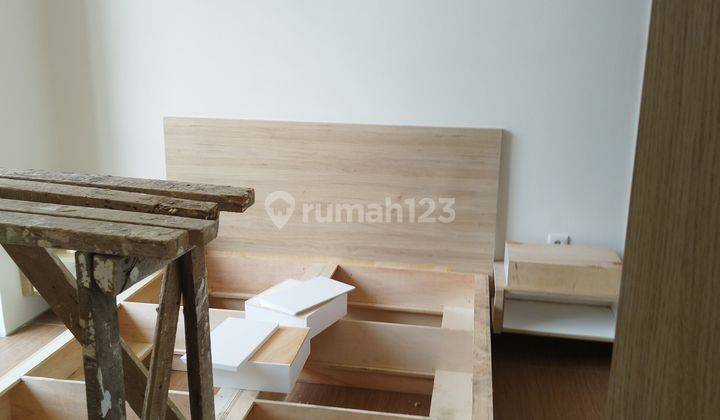 Rumah Cantik Full Furnished 2 Lantai Di Bsd City  15
